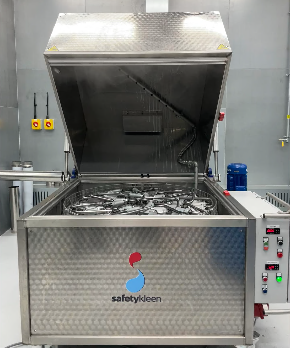 Degreesing machine